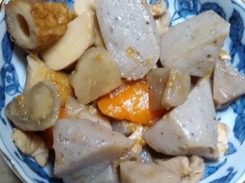 鶏肉と蒟蒻と筍とごぼうと人参と竹輪の煮物